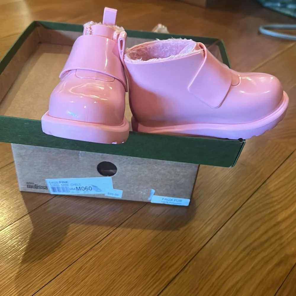 Mini Melissa. Mini Melissa Girls Pink Chelsea Boots Kids